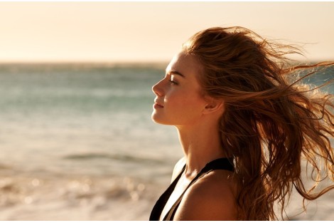 CÓMO PREPARAR TU CABELLO PARA EL VERANO